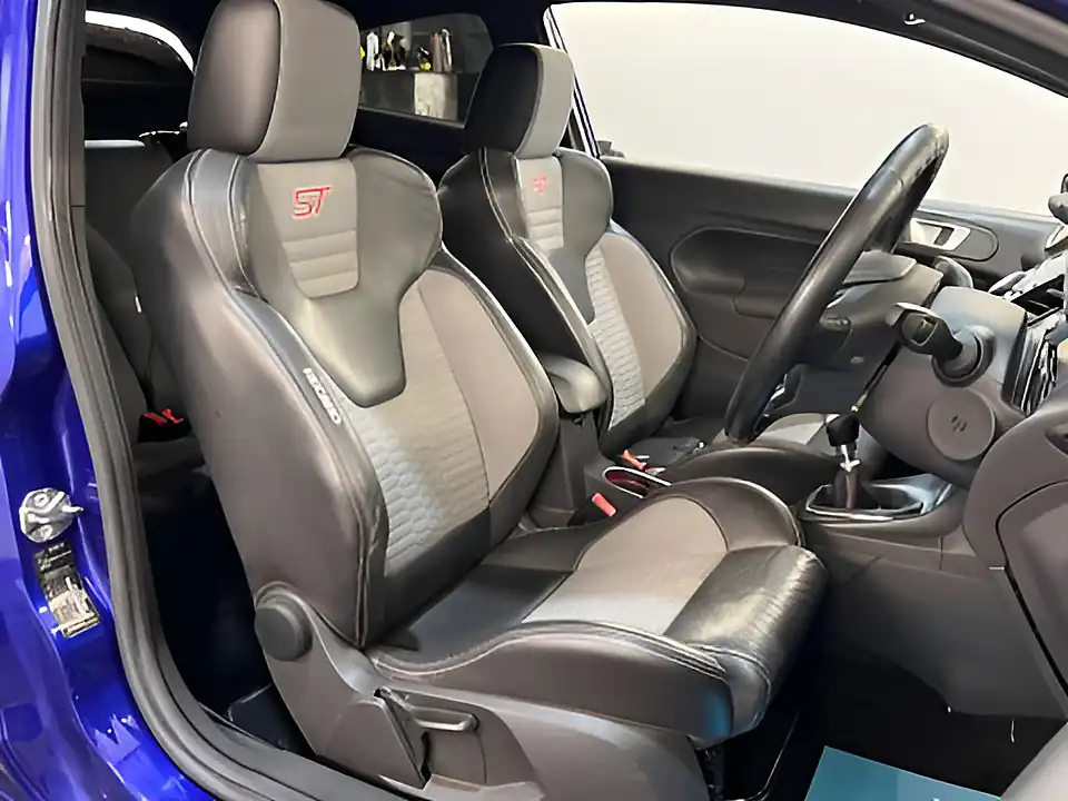 Used 2026 Ford Fiesta ST-3 Blue - Interior and Exterior details 10