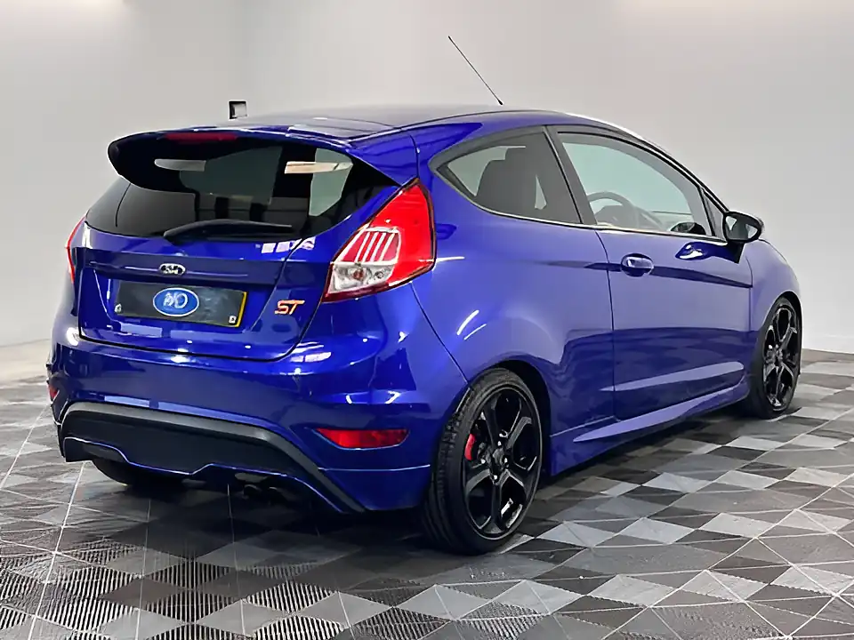 Used 2026 Ford Fiesta ST-3 Blue - Interior and Exterior details 3