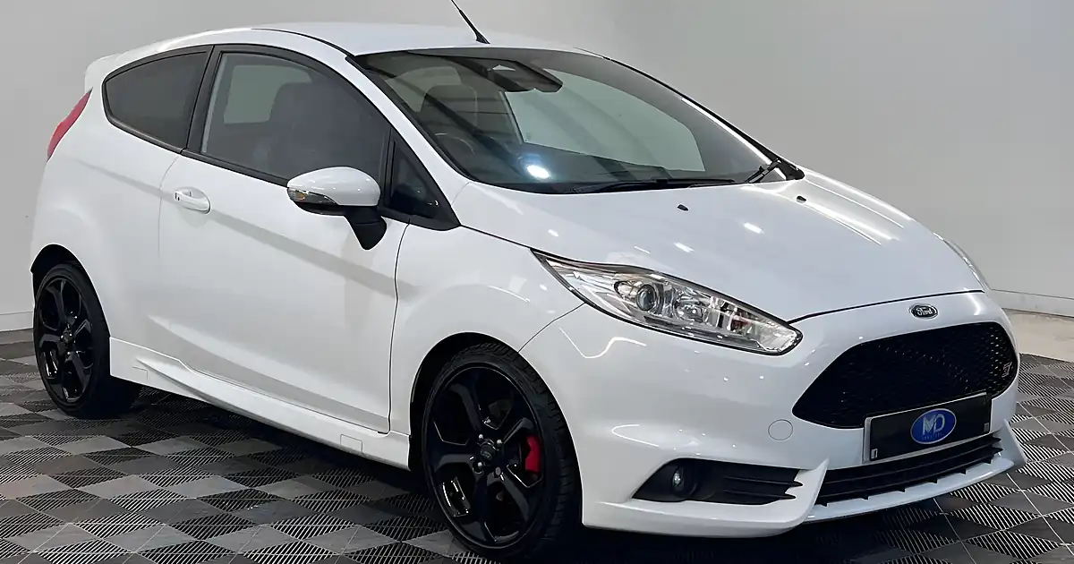 Used 2026 Ford Fiesta ST-3 White - Front View