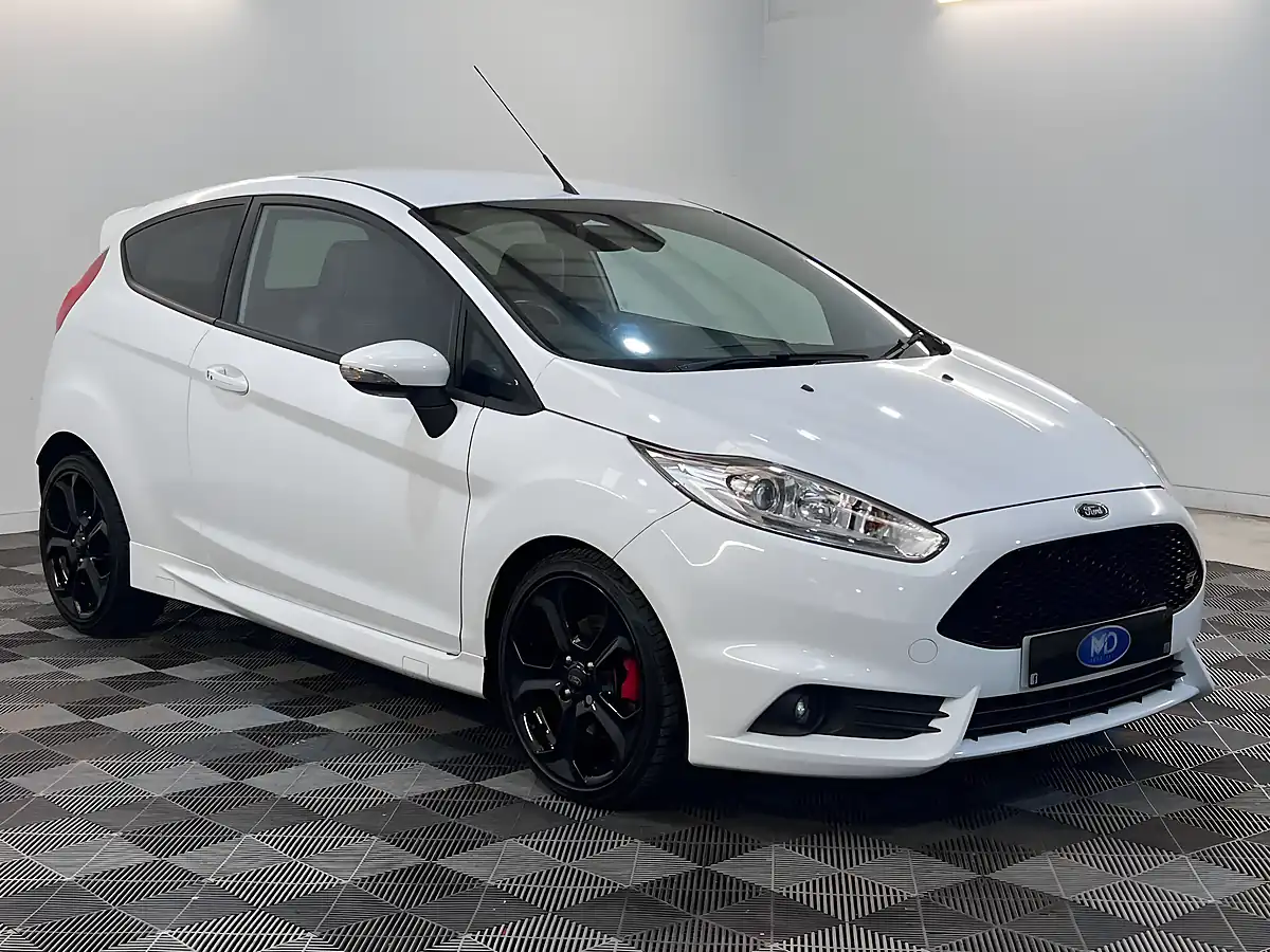 Used 2026 Ford Fiesta ST-3 White - Interior and Exterior details 20