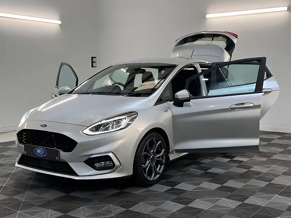 Used 2026 Ford Fiesta ST-Line Silver - Interior and Exterior details 15