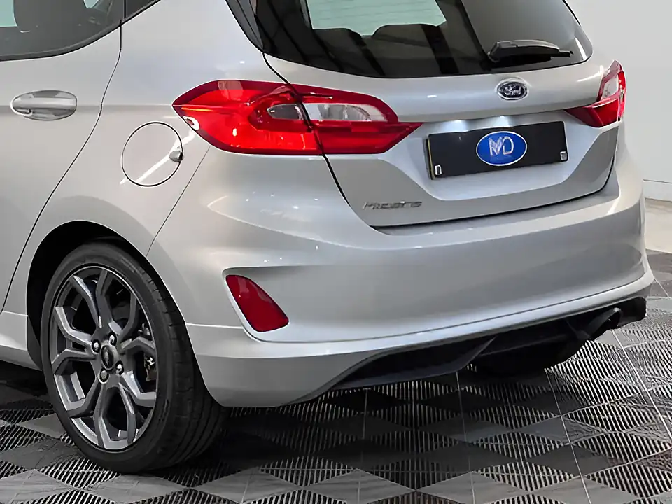 Used 2026 Ford Fiesta ST-Line Silver - Interior and Exterior details 18