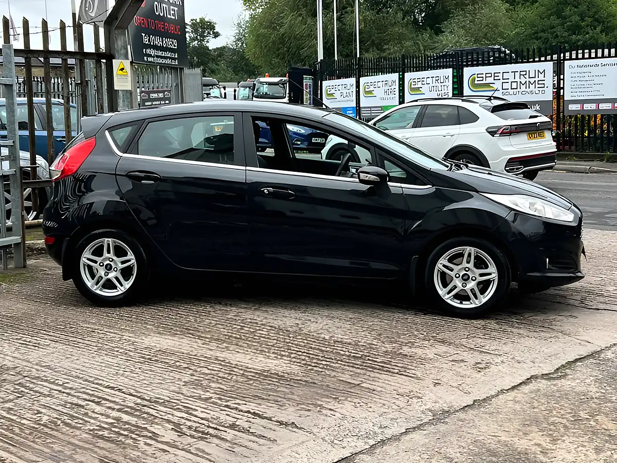 Used 2026 Ford Fiesta Zetec Black - Interior and Exterior details 9