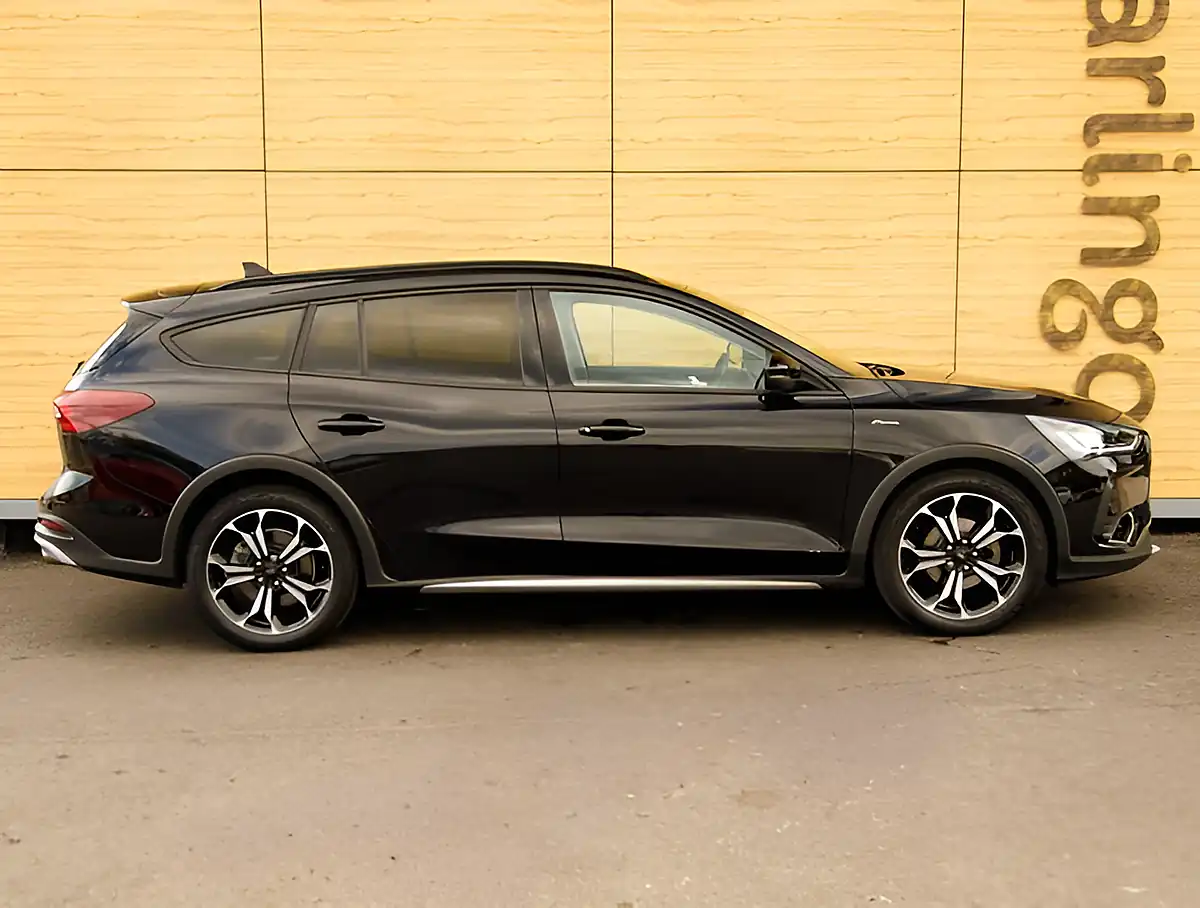 Used 2026 Ford Focus Active X Agate Black - Interior and Exterior details 10