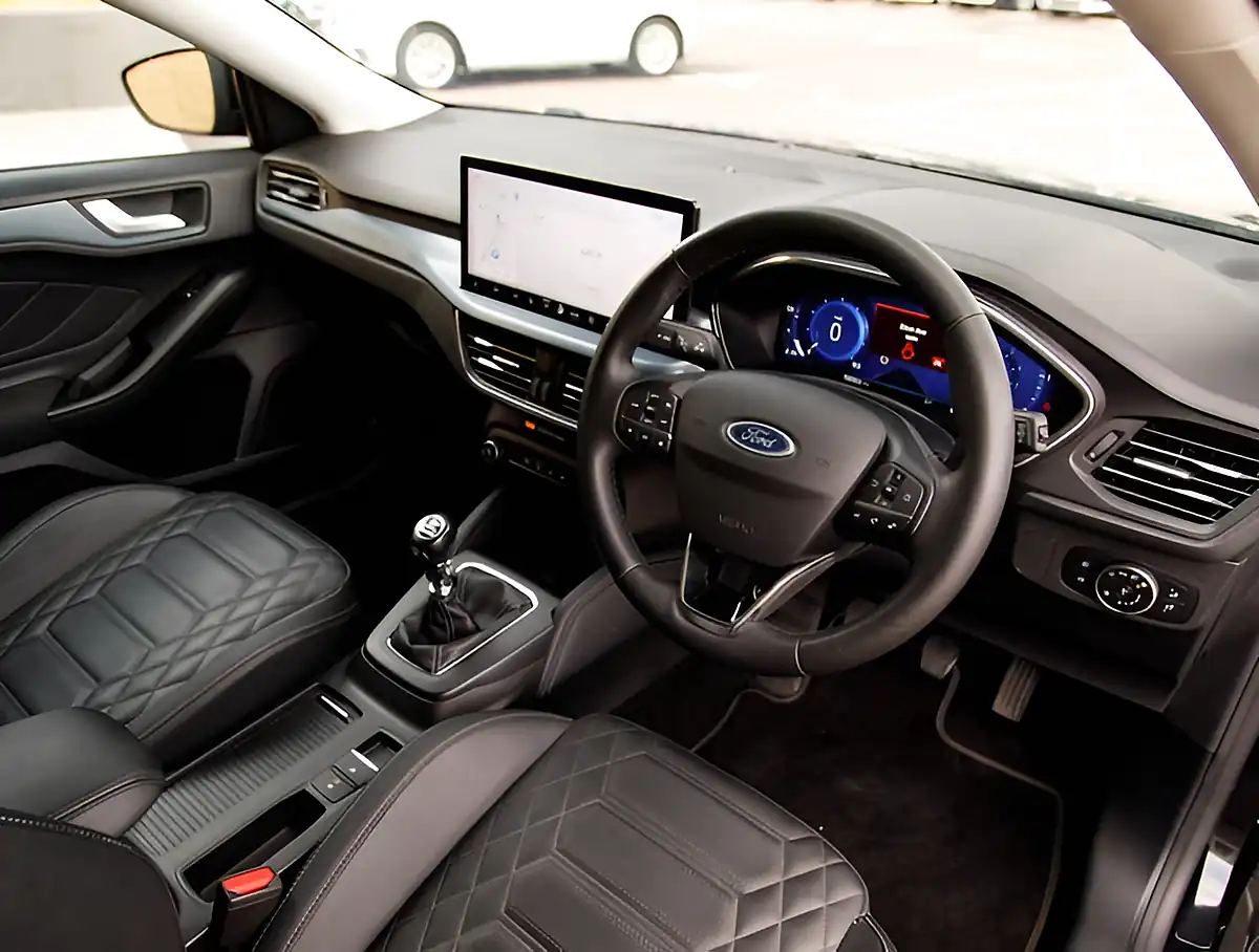 Used 2026 Ford Focus Active X Agate Black - Interior and Exterior details 4
