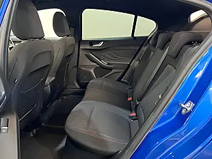 Used 2026 Ford Focus ST-Line Blue - Interior and Exterior details 11