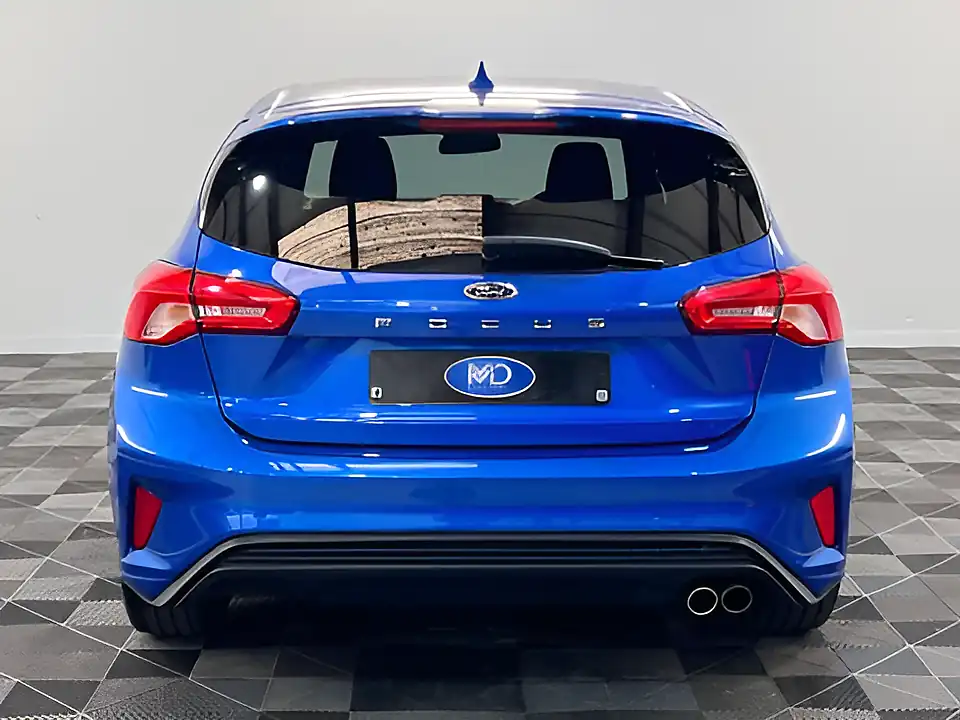 Used 2026 Ford Focus ST-Line Blue - Interior and Exterior details 5