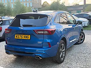 Used 2026 Ford Kuga ST-Line Blue - Interior and Exterior details 5