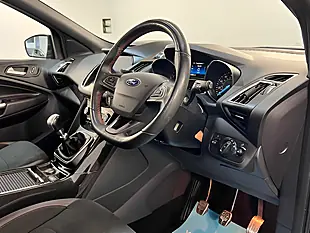 Used 2026 Ford Kuga ST-Line Edition Grey - Interior and Exterior details 14