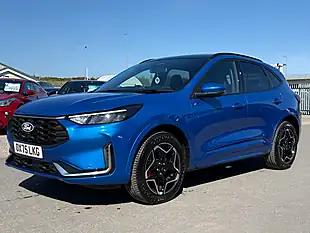 Used 2026 Ford Kuga ST-Line X Desert Island Blue - Interior and Exterior details 3