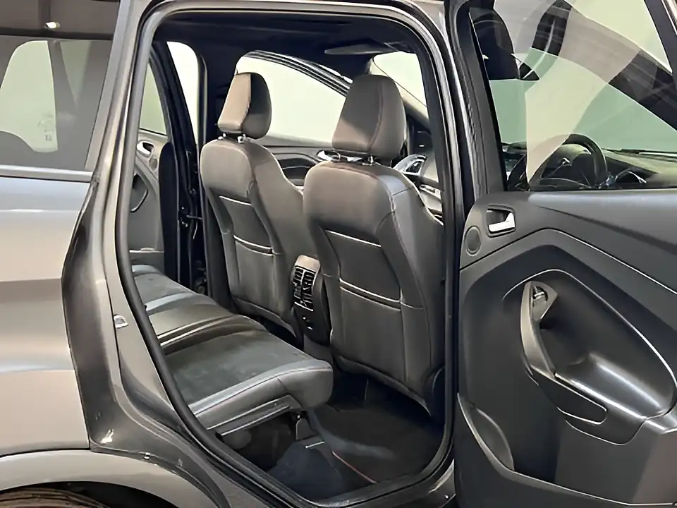 Used 2026 Ford Kuga ST-Line X Magnetic - Interior and Exterior details 10