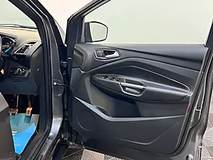 Used 2026 Ford Kuga ST-Line X Magnetic - Interior and Exterior details 16