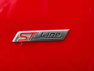 Used 2026 Ford Puma ST-Line Red - Interior and Exterior details 11
