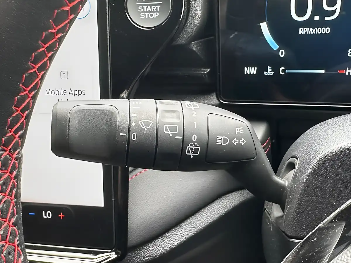 Used 2026 Ford Puma ST-Line Red - Interior and Exterior details 18