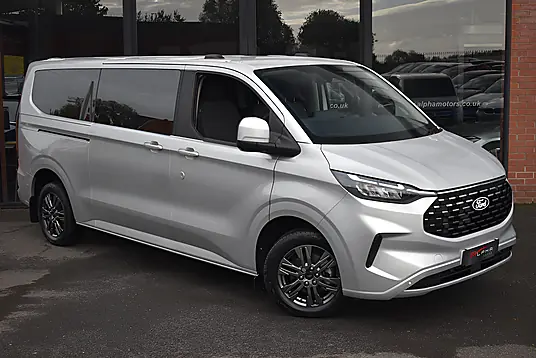 2026 Ford Tourneo Custom Titanium Luxe 320 EcoBlue