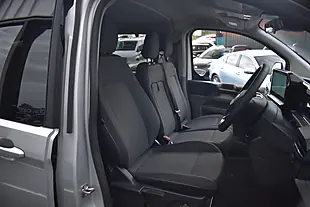 Used 2026 Ford Tourneo Custom Titanium Luxe Moondust Silver - Interior and Exterior details 7