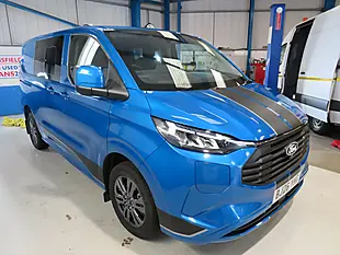 Used 2026 Ford Transit 320 Custom Ltd Blue - Interior and Exterior details 3