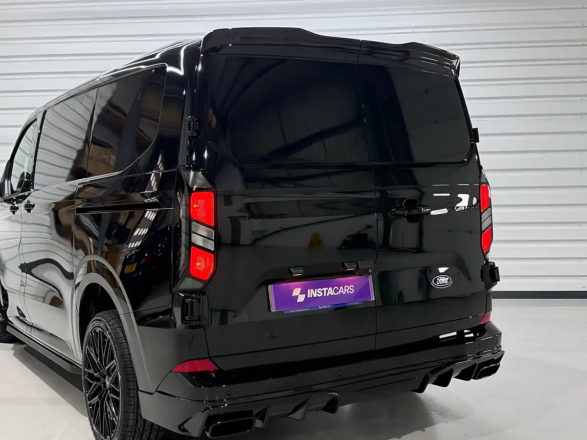 Used 2026 Ford Transit Custom 280 Limited Agate Black (metallic Colour) - Interior and Exterior details 3