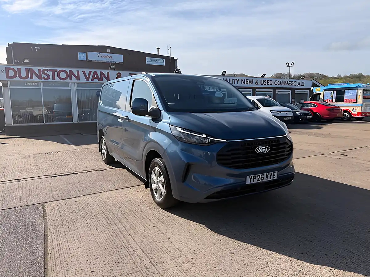 Used 2026 Ford Transit Custom 280 Limited L1 H1 Swb Blue - Front View