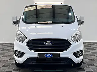 Used 2026 Ford Transit Custom 300 Limited Frozen White - Interior and Exterior details 9