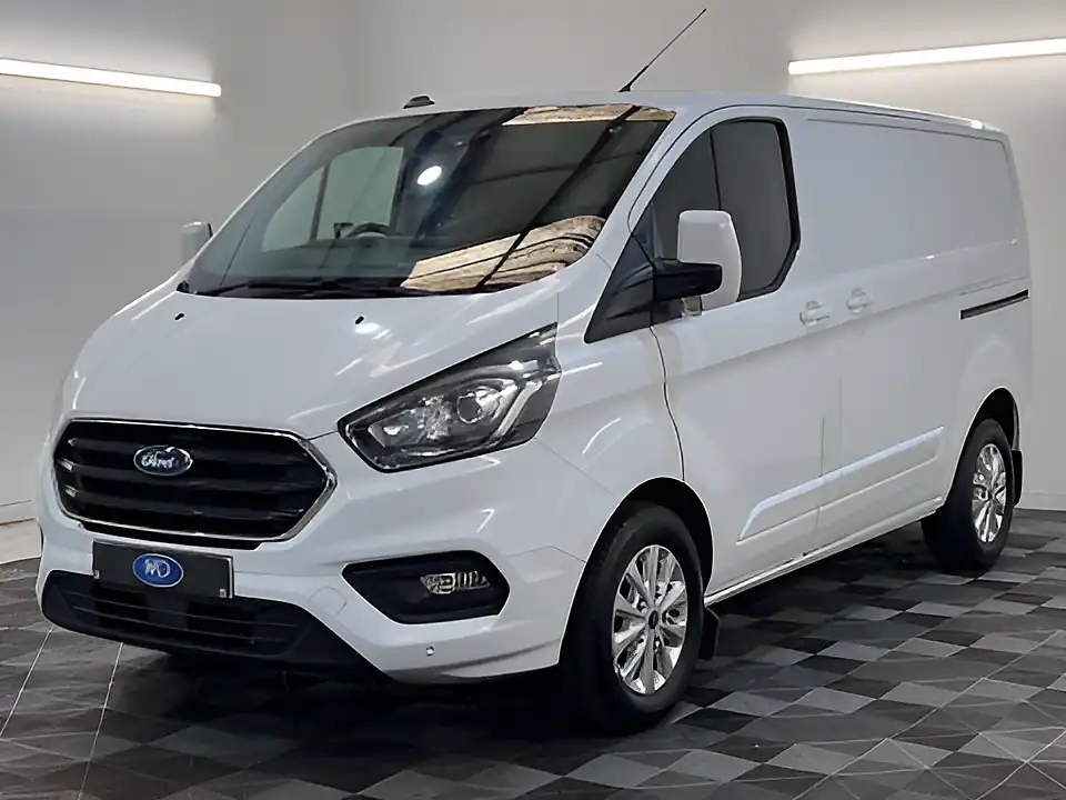 Used 2026 Ford Transit Custom 300 Limited Frozen White - Interior and Exterior details 8