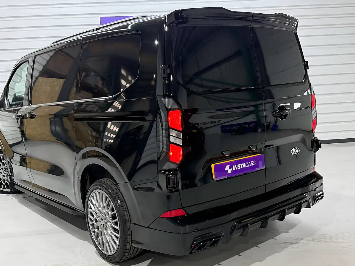 Used 2026 Ford Transit Custom Limited Agate Black - Interior and Exterior details 17