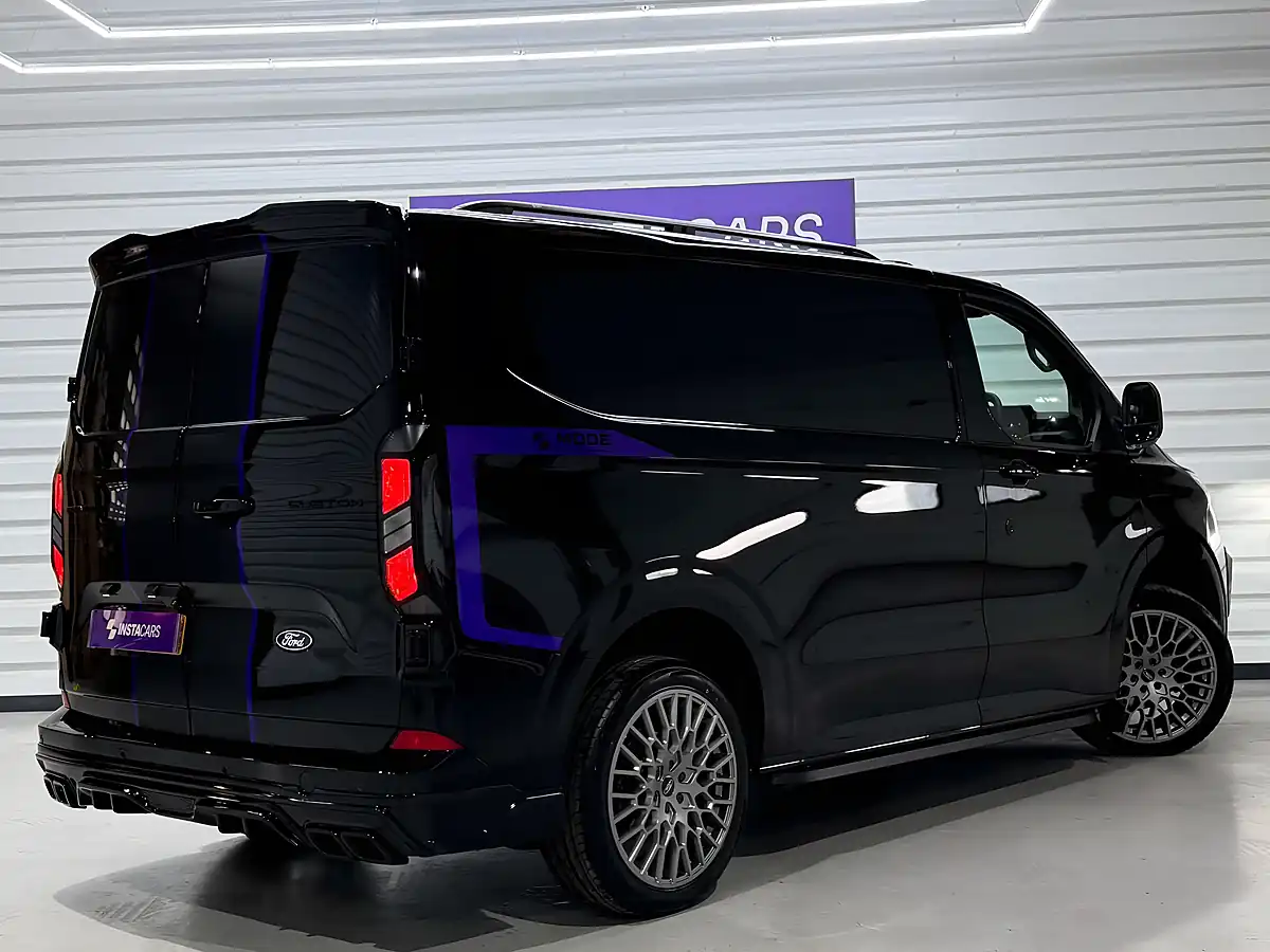 Used 2026 Ford Transit Custom Limited Agate Black - Interior and Exterior details 16