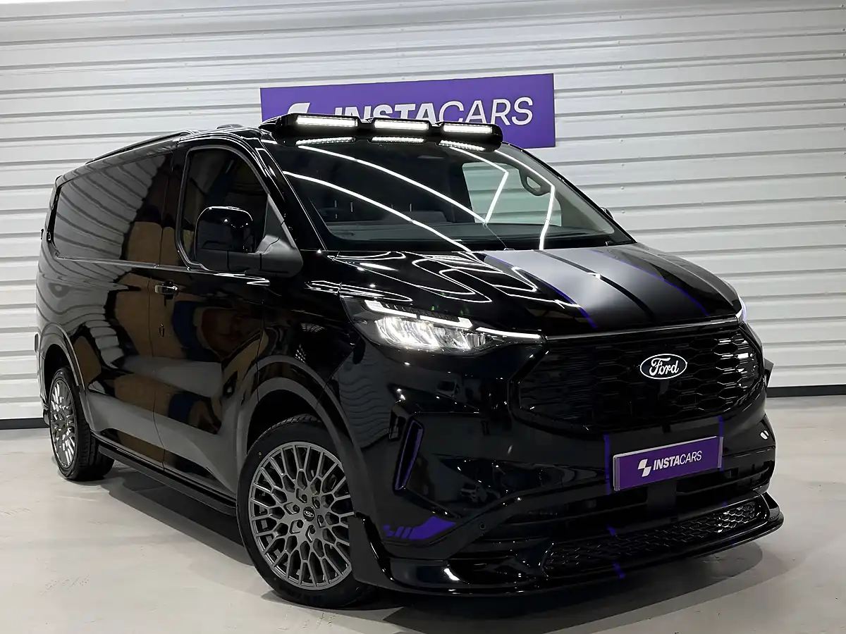 Used 2026 Ford Transit Custom Limited Agate Black - Interior and Exterior details 5