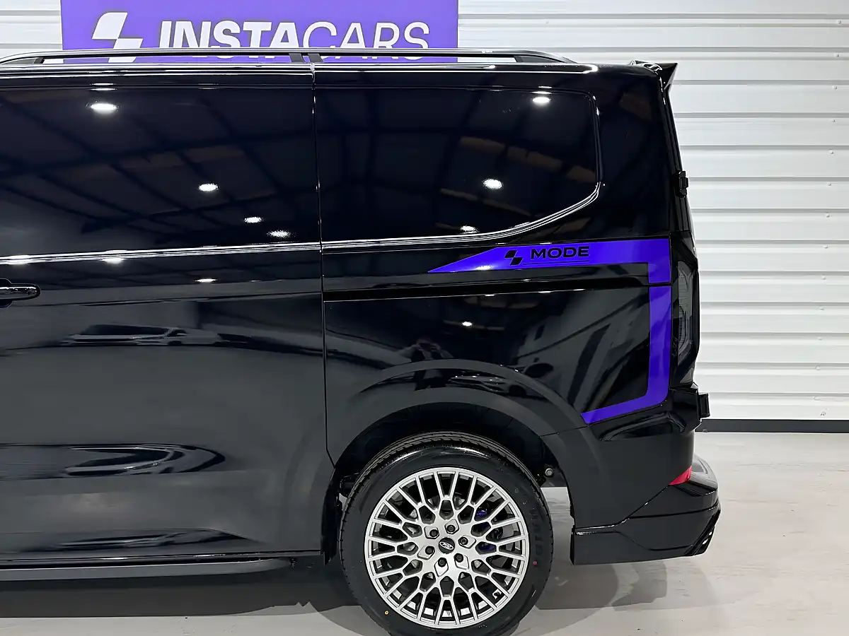 Used 2026 Ford Transit Custom Limited Agate Black - Interior and Exterior details 6