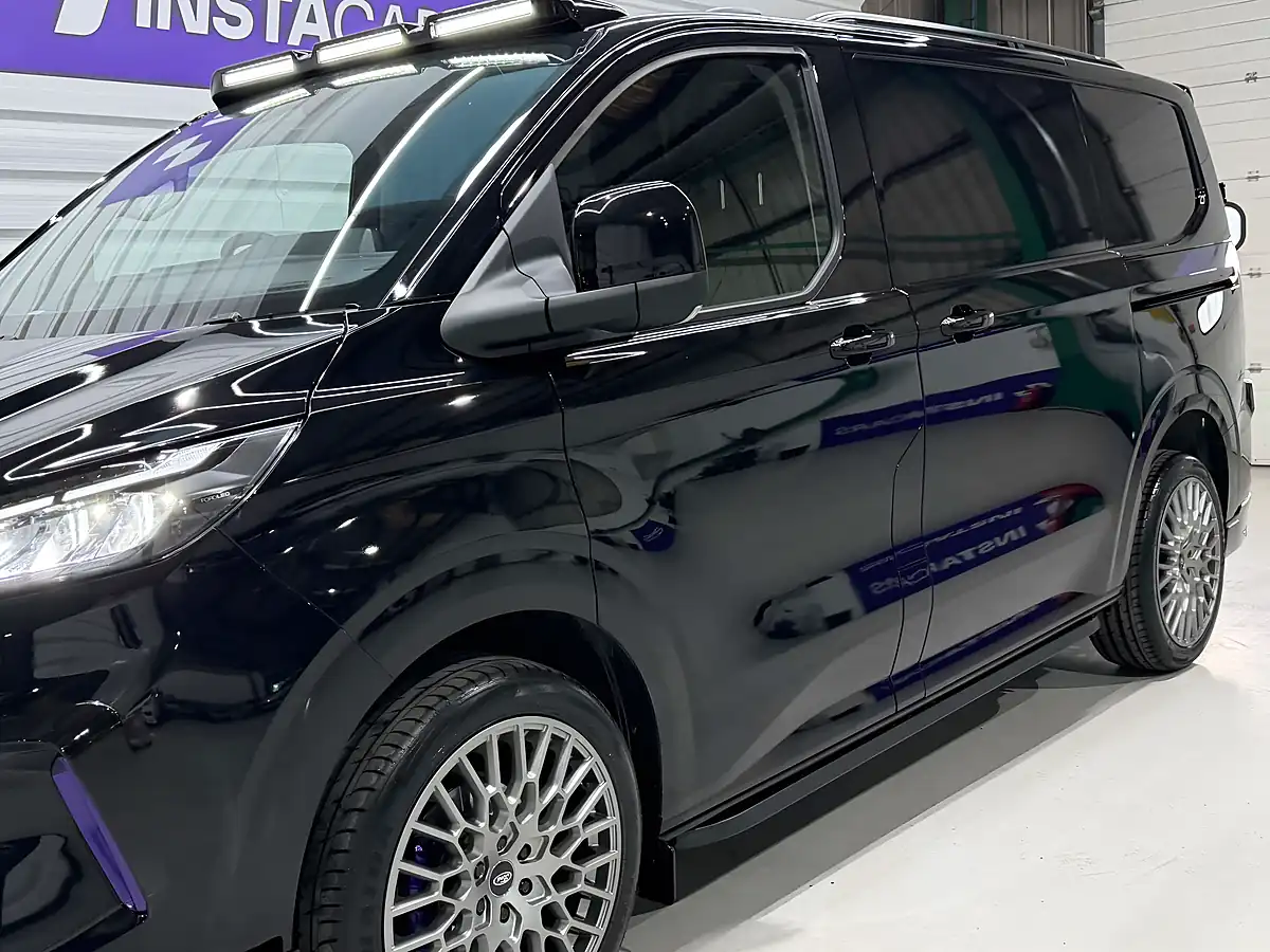 Used 2026 Ford Transit Custom Limited Agate Black - Interior and Exterior details 8