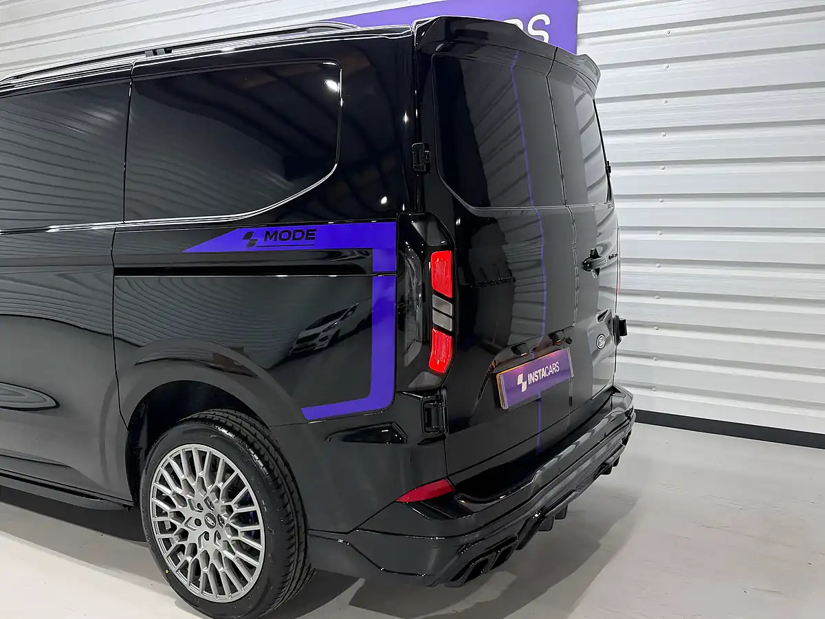 Used 2026 Ford Transit Custom Limited Agate Black - Interior and Exterior details 9