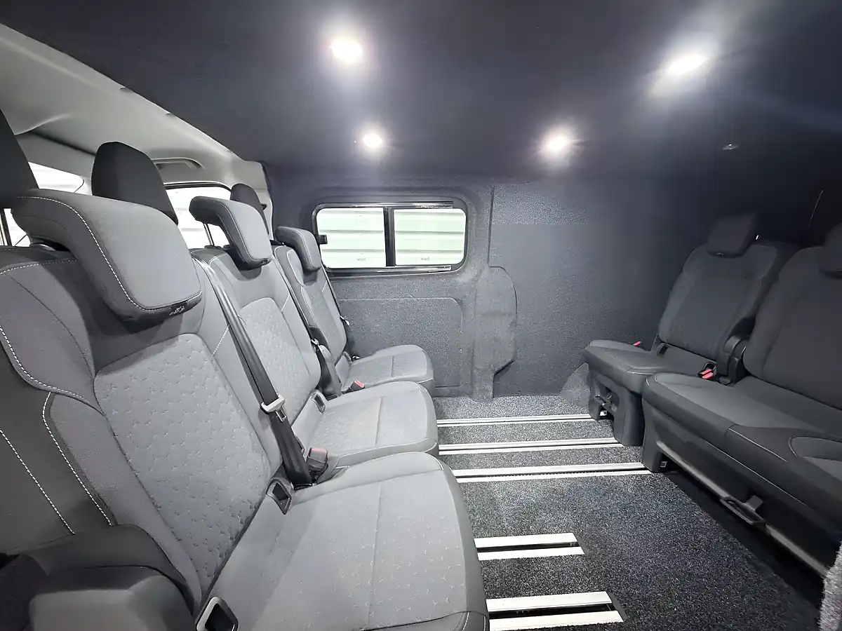 Used 2026 Ford Transit Custom Limited Agate Black - Interior and Exterior details 4