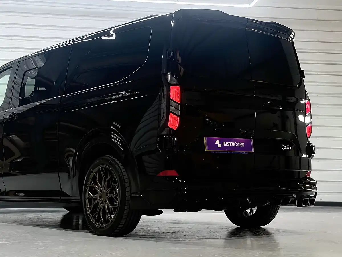 Used 2026 Ford Transit Custom Limited Agate Black - Interior and Exterior details 9