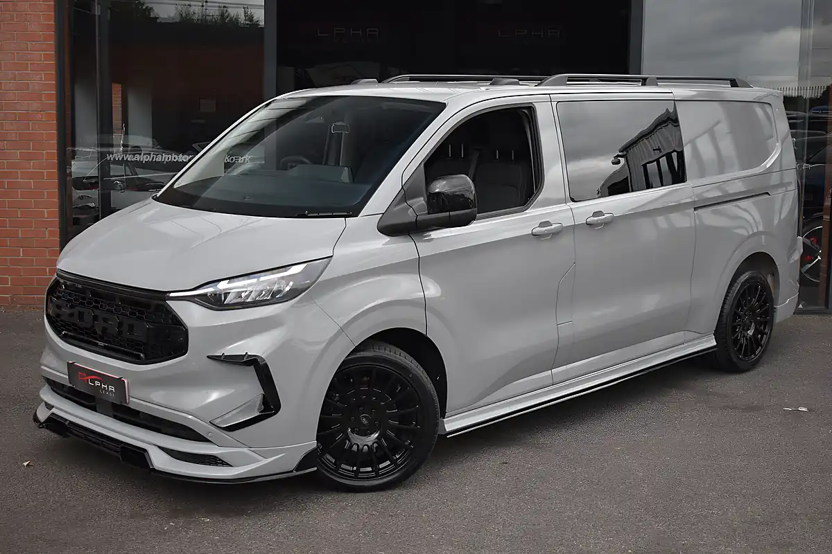 Used 2026 Ford Transit Custom Limited Crew Van Double Cab Grey Matter - Interior and Exterior details 4