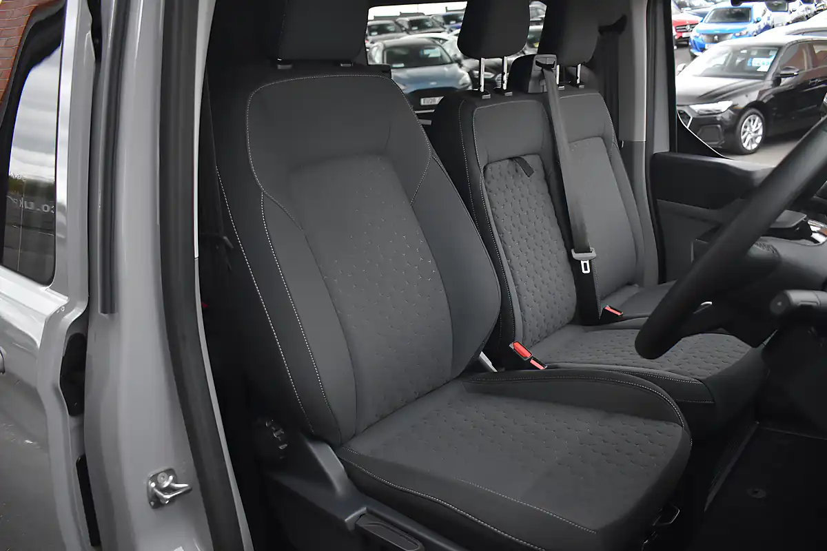 Used 2026 Ford Transit Custom Limited Crew Van Double Cab Grey Matter - Interior and Exterior details 7