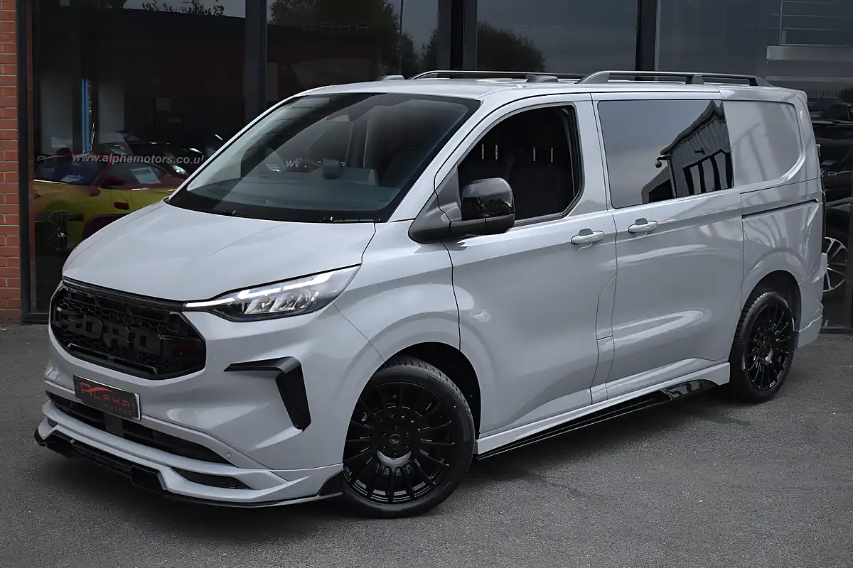 Used 2026 Ford Transit Custom Limited Crew Van Grey Matter - Interior and Exterior details 4