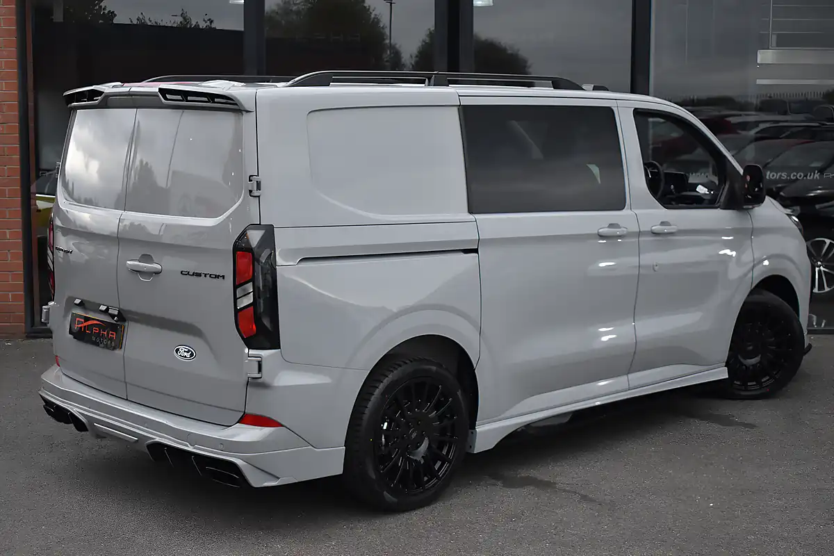 Used 2026 Ford Transit Custom Limited Crew Van Grey Matter - Interior and Exterior details 5