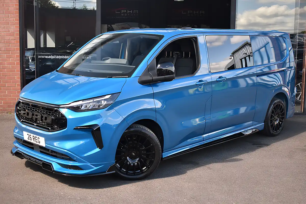 Used 2026 Ford Transit Custom Limited Digital Blue Aqua - Interior and Exterior details 4