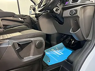 Used 2026 Ford Transit Custom Limited Frozen White - Interior and Exterior details 13