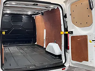 Used 2026 Ford Transit Custom Limited Frozen White - Interior and Exterior details 14