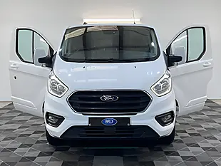 Used 2026 Ford Transit Custom Limited Frozen White - Interior and Exterior details 15