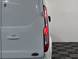 Used 2026 Ford Transit Custom Limited Frozen White - Interior and Exterior details 18