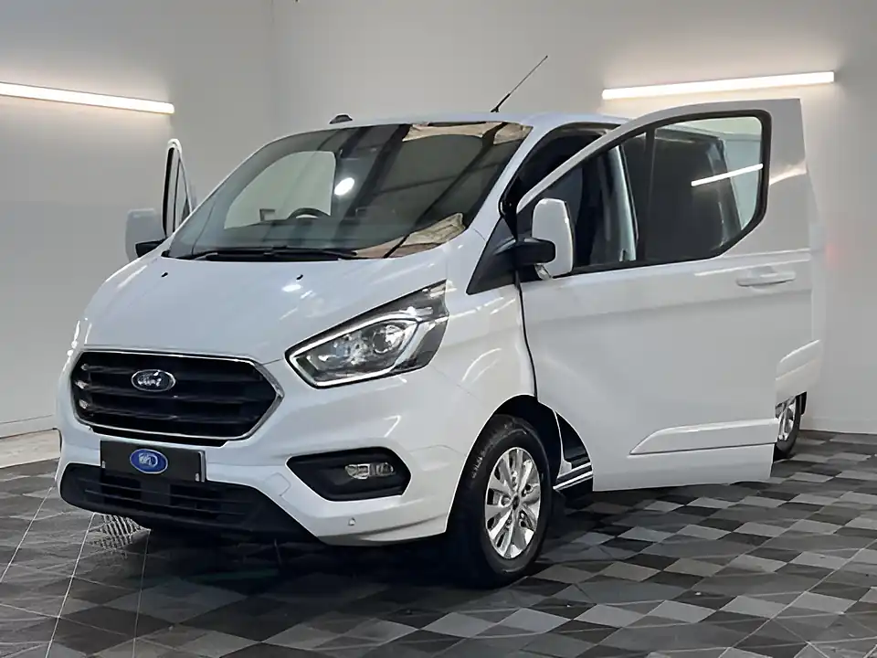 Used 2026 Ford Transit Custom Limited Frozen White (solid Colour) - Interior and Exterior details 15