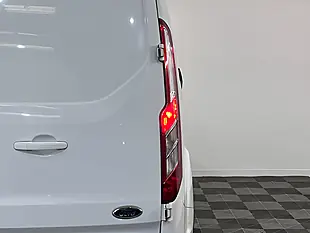 Used 2026 Ford Transit Custom Limited Frozen White (solid Colour) - Interior and Exterior details 18