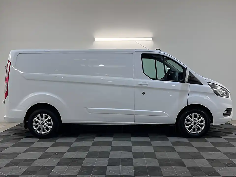 Used 2026 Ford Transit Custom Limited Frozen White (solid Colour) - Interior and Exterior details 2