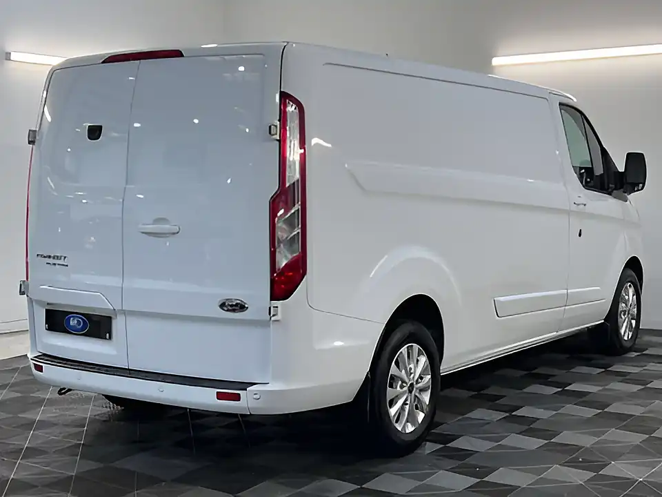 Used 2026 Ford Transit Custom Limited Frozen White (solid Colour) - Interior and Exterior details 3