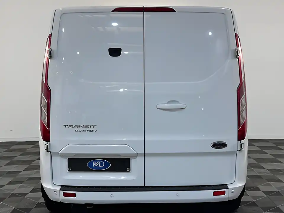 Used 2026 Ford Transit Custom Limited Frozen White (solid Colour) - Interior and Exterior details 5