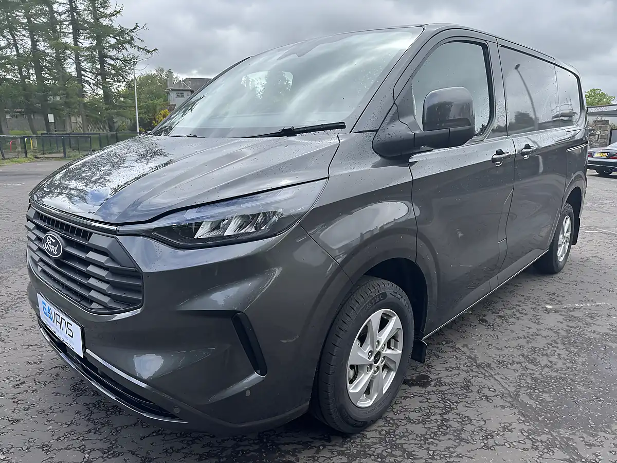 Used 2026 Ford Transit Custom Limited Grey - Interior and Exterior details 10