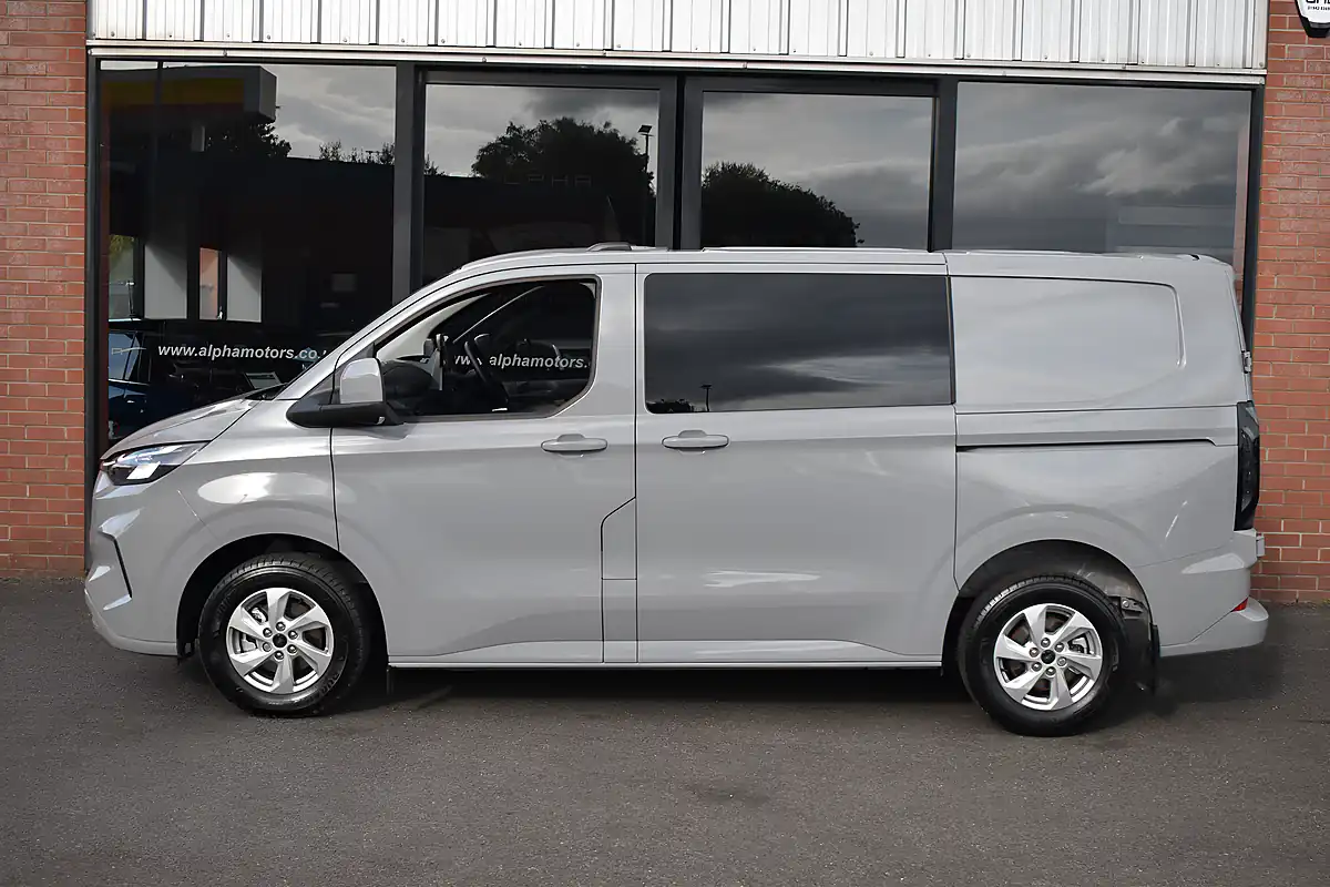 Used 2026 Ford Transit Custom Limited Grey Matter - Interior and Exterior details 13