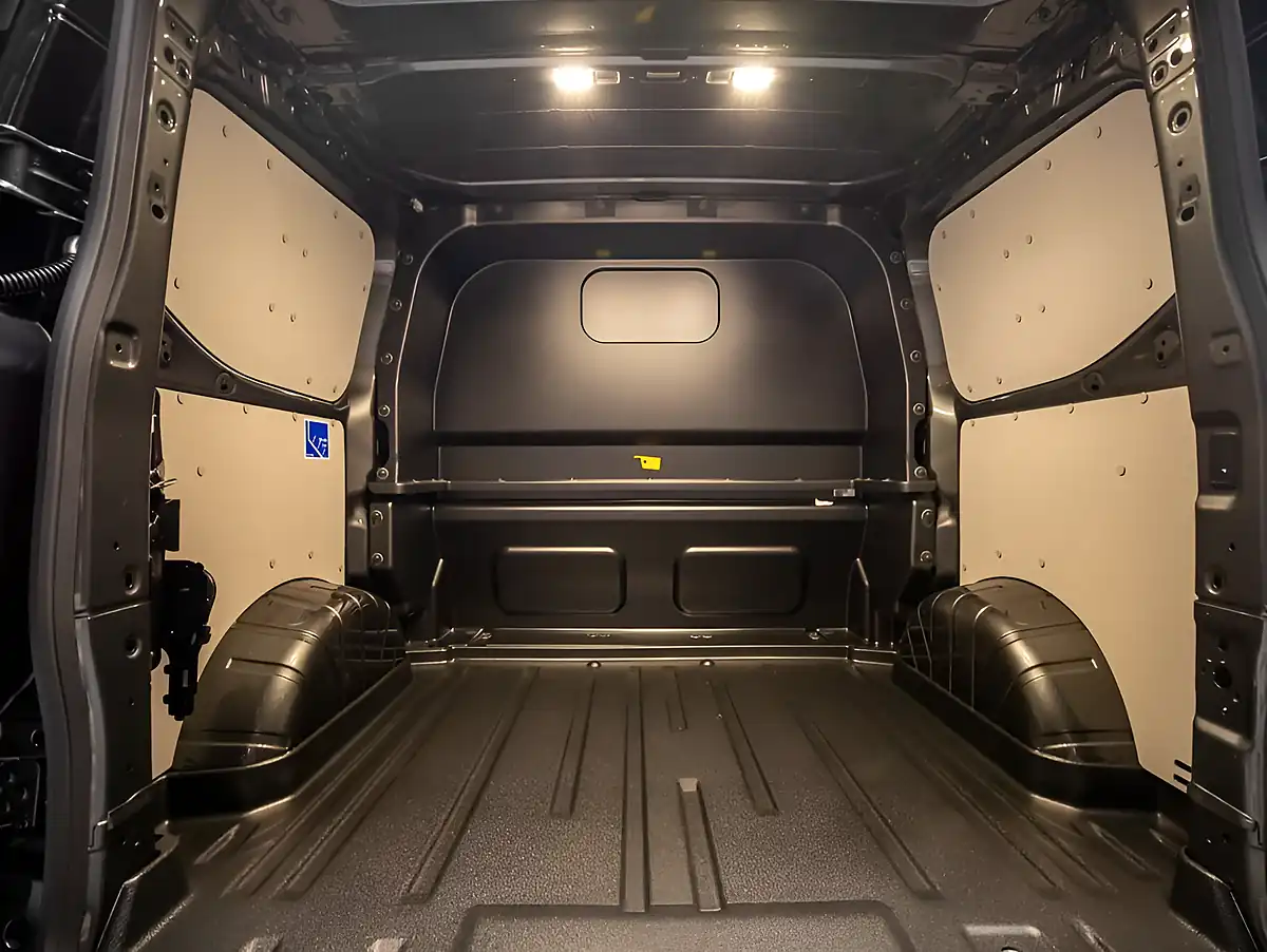 Used 2026 Ford Transit Custom Ms-Rt Crew Van Double Cab Grey - Interior and Exterior details 12